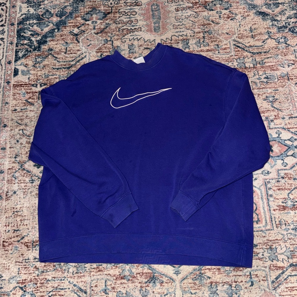 Nike women’s Purple Sweater
